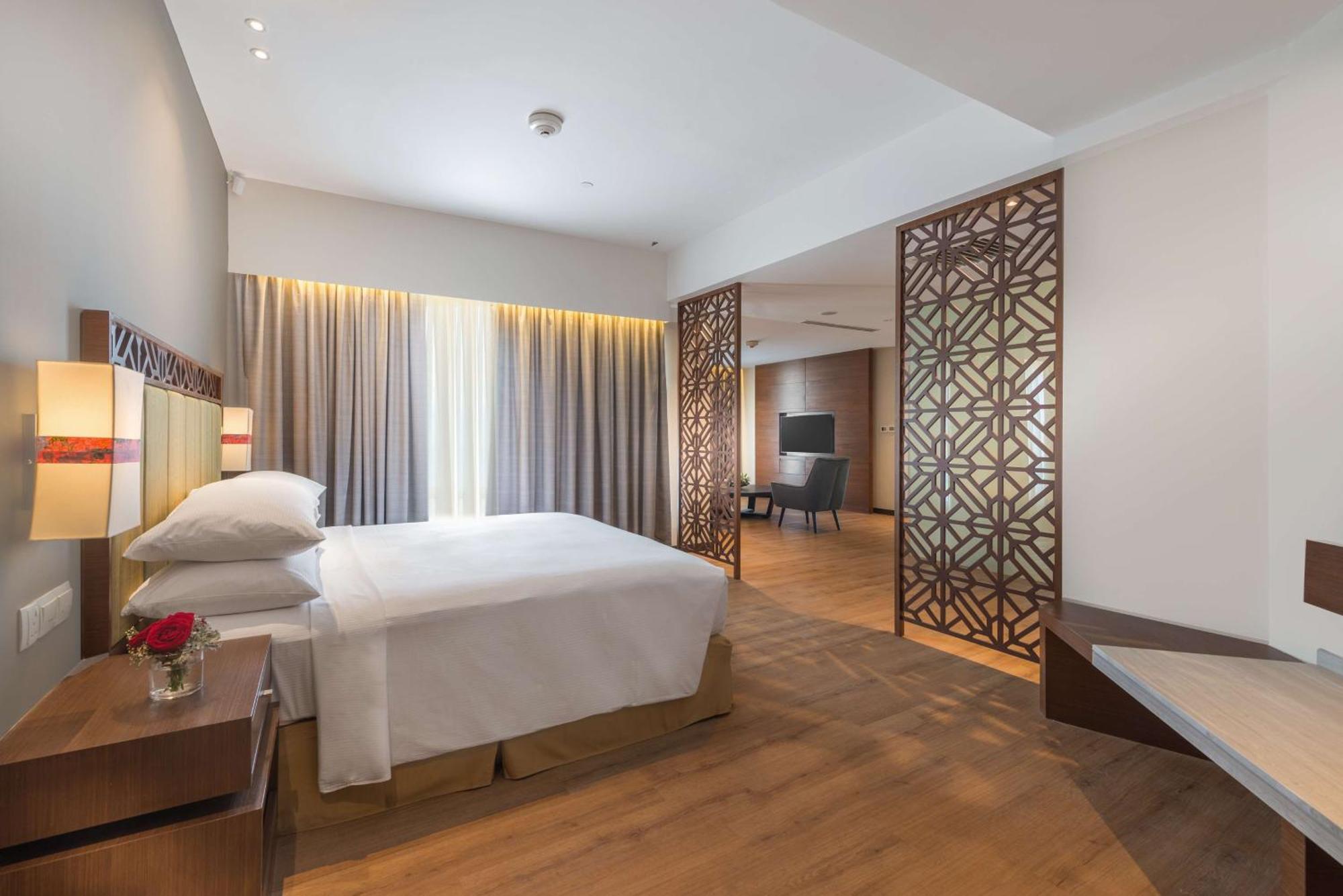 Doubletree Resort By Hilton Hotel Penang Batu Ferringhi Exterior foto